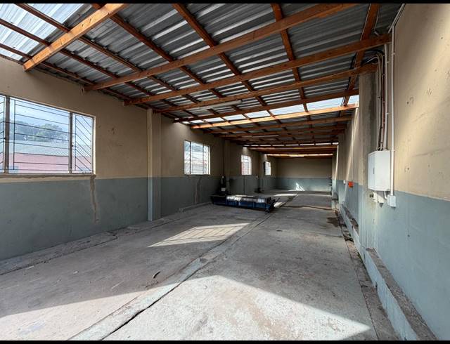 849M² WAREHOUSE TO LET IN CHLOORKOP